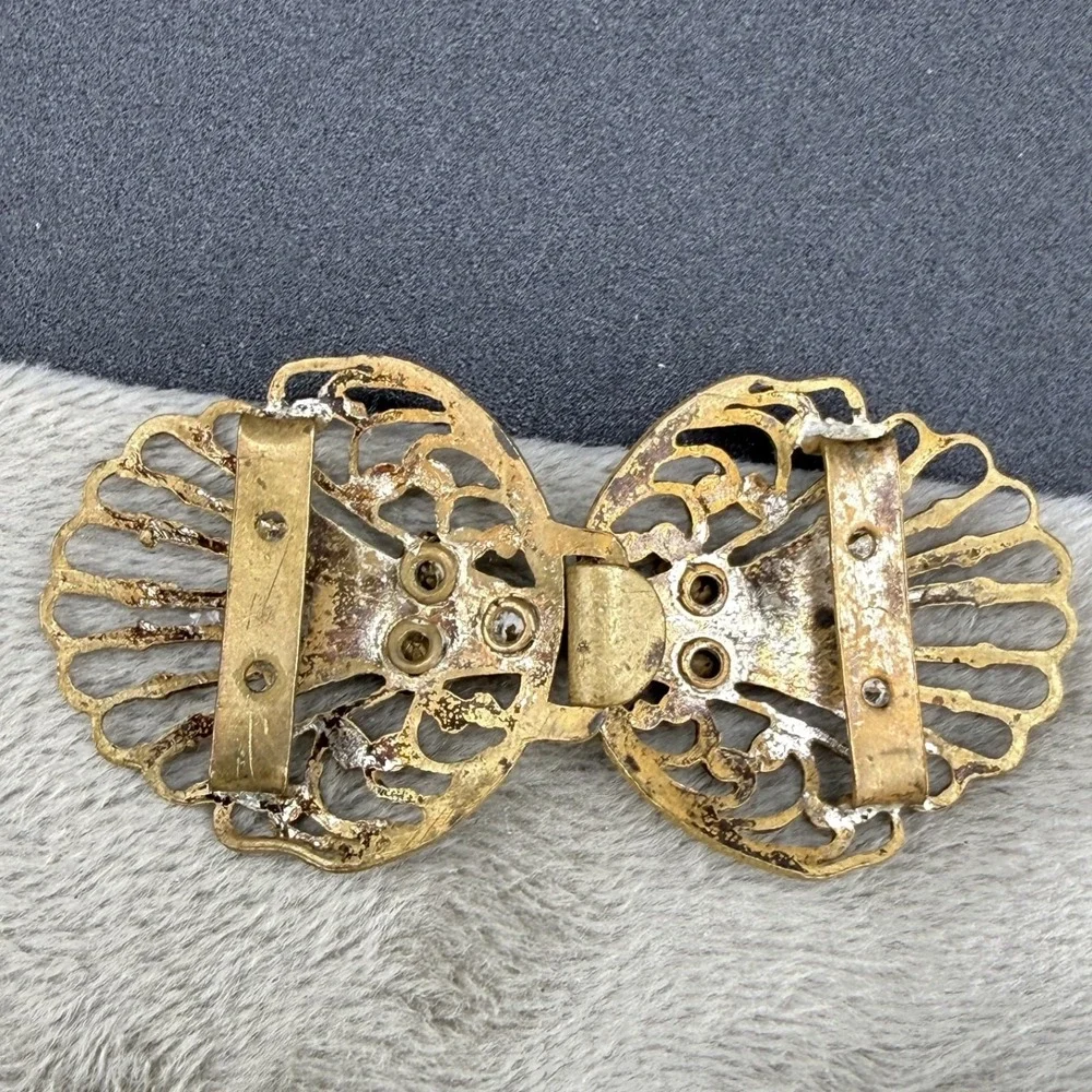 Estate this piece